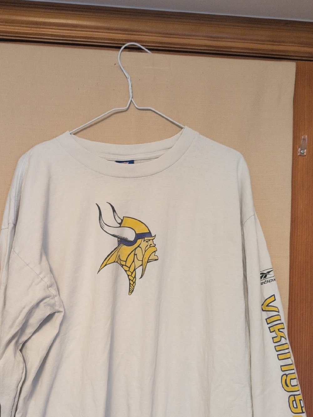 Minnesota Vikings Reebok Team Apparel Vintage Long Sleeve T-Shirt Size Large